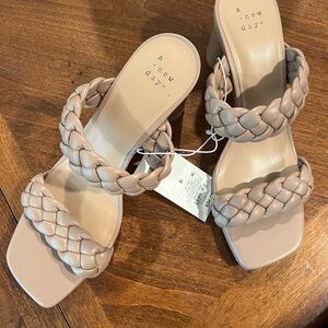 Brand new rope heels